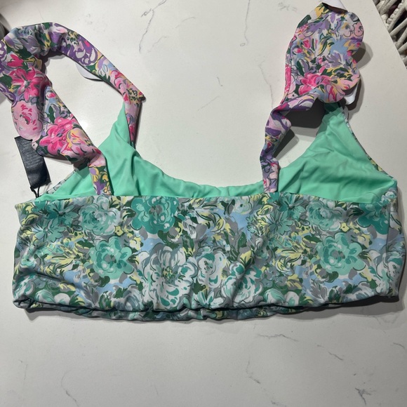 Beach Riot Floral Crop Top and Shorts Set - Picture 4 of 7